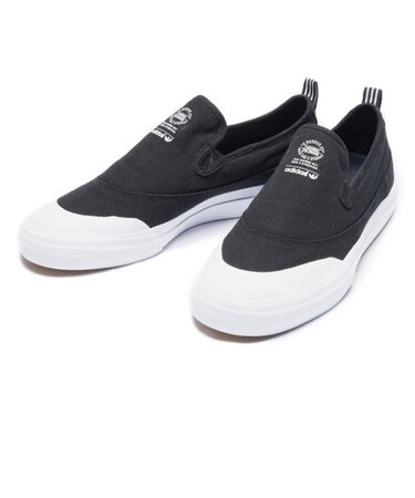 F37387　MATCHCOURT SLIP　BLK/BLK/FTWWHT　550679-0001