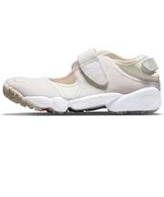 WDJ4639 W AIR RIFT 121SMTWHT/WHITE 617831-0001