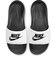 MCN9675　VICTORI ONE SLIDE　005BLK/BLK/WHT　613940-0001