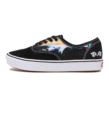 VN0A4BVVBM8　COMFYCUSH AUTHENTIC　FORMULA 66 BK　635572-0001