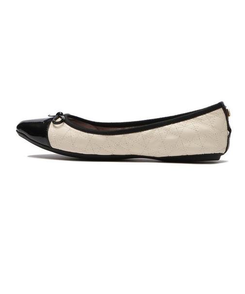 21012N　HOLLY　CRM/BLK　658864-0002