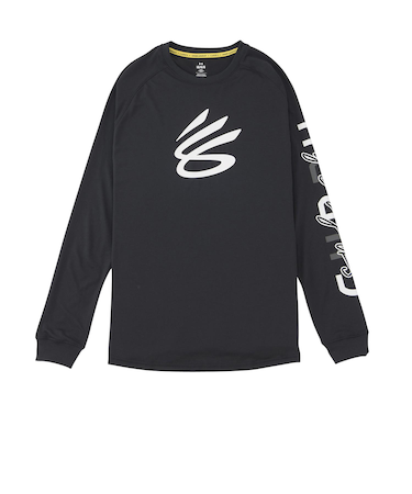 1381786　M CURRY TECH LOGO LS T-SHIRTS　001BLK/WHT　668906-0001