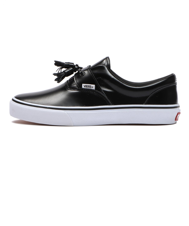 V95CF TL ERA SE TASSEL BLACK/WHITE 621743-0001