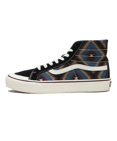 VN0A4BX7X0L　SK8-HI 138 DECON VR3 SF　BLK/MLT/MARSH　667501-0001