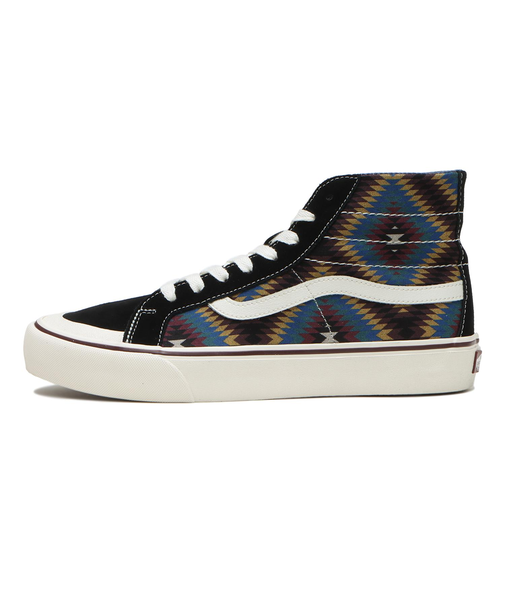VN0A4BX7X0L　SK8-HI 138 DECON VR3 SF　BLK/MLT/MARSH　667501-0001