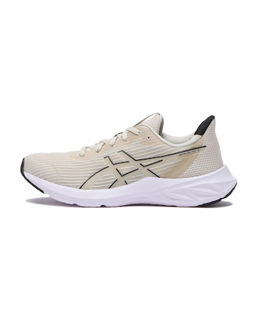 1012B511.250　W VERSABLAST 3　OATMEAL/BLACK　676275-0001