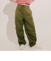 124R3140300　W WIND OVER PANTS　KHAKI　673591-0002