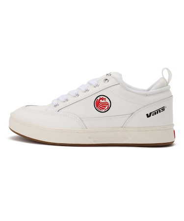 VN0A2Z3DWHT　Skate Cab 4 VCU　WHITE　681513-0001
