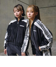 IW5581　W ADIBREAK VELOUR TT　*BLACK　682576-0001