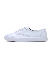 V44CF MDLN　AUTHENTIC　WHITE/WHITE　680788-0002