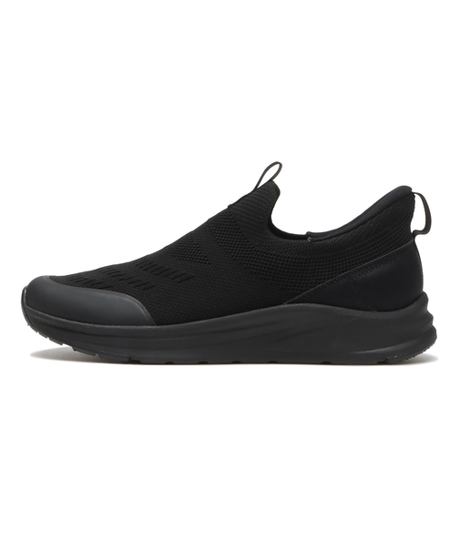 L0136　RELAX SLIP ON　BLACK/BLACK　673378-0001