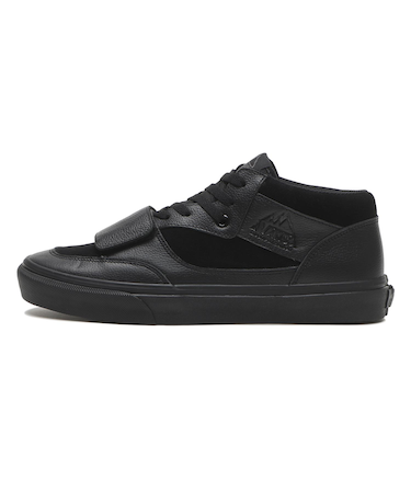 V42 LE　MT.EDITION MID　BLACK/BLACK　685749-0001