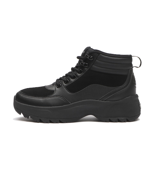 V2565　WOMBAT HI　BLACK/BLACK　685742-0001