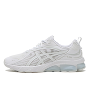 1203A594.100　GEL-QUANTUM 180 VIII　WHT/CLOUD GRY　691448-0001