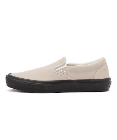 VN0A2Z31Y59　SKATE SLIP-ON　TAN/BLACK　689219-0001