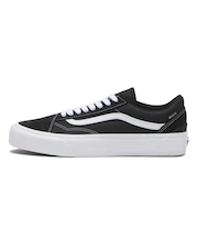 VN0009QGBPB　OLD SKOOL GORE-TEX　BLACK/TRUE WHIT　689201-0001