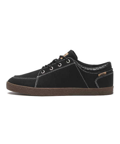 V3770 CVS　STRIDS　BLACK/GUM　689039-0001