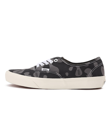 VN000BW56RJ　AUTHENTIC　BLOB FLORAL PHA　692661-0001