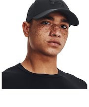 1376701　M Blitzing Adjustable Cap　002BLK/BLK　701401-0002