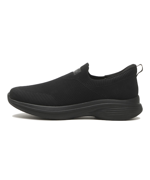 L0144　SLIP ON　BLACK　697257-0001