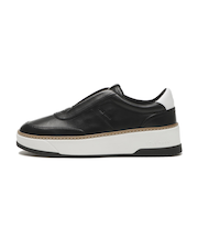 W33366　W GRANDPRO MAXFIELD SLIP ON SN　BLACK/WHITE　703403-0001
