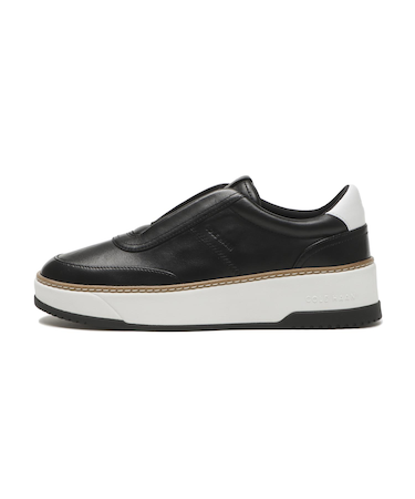 W33366　W GRANDPRO MAXFIELD SLIP ON SN　BLACK/WHITE　703403-0001