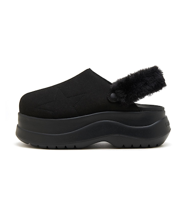 33800082　CHEWY CLG　BLACK　703454-0001