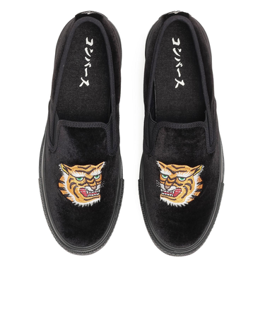 31317181 AS KUNGFU SLIP-ON BLACK 707159-0001