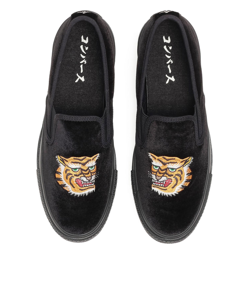 31317181 AS KUNGFU SLIP-ON BLACK 707159-0001