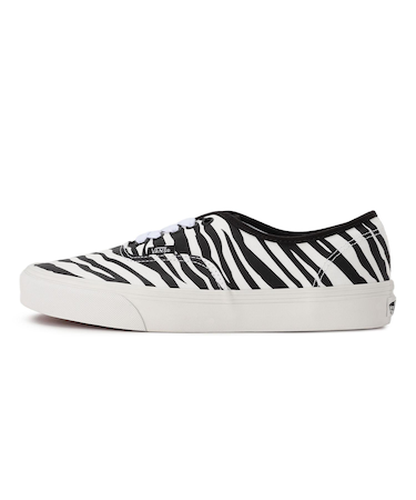 VN000D7YZBR　AUTHENTIC　ANIMALIER ZEBRA　704893-0001