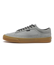 V102CF SC　RATT　GRAY/GUM　704556-0001