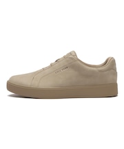 C43998　GRANDPRO LUXE SLIP-ON SNEAKERS　DK LATTE NUBUCK　712605-0001