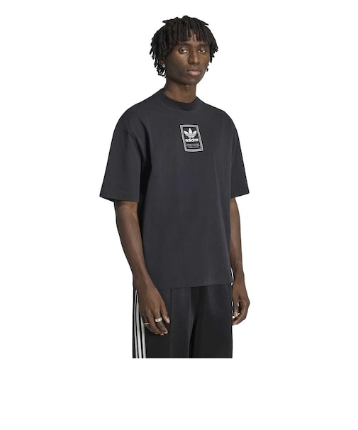 KW4405 M ELEVTAED GFX TEE BLACK 715856-0001