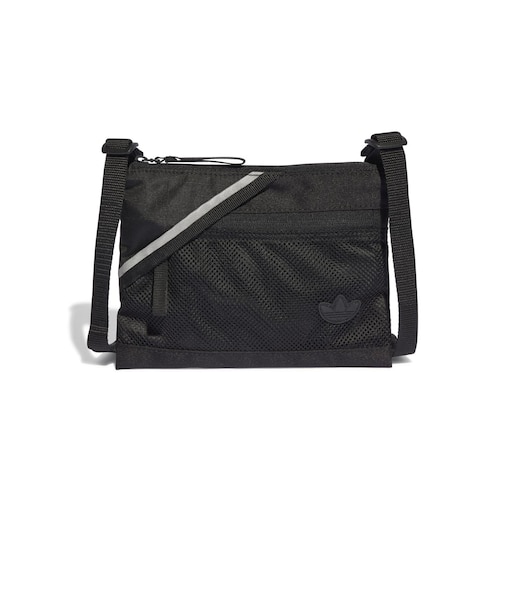 IM1140　U SACOCHE　BLACK　716038-0001