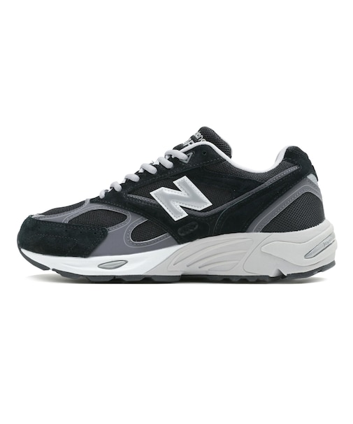 U880R 8EU U880R 8EU(D) BLACK(8EU) 717616-0001