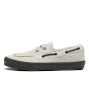 VN000Z96CJ7　2-EYELET BOAT SHOE　HAIRY SUEDE WH　713946-0001