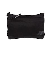 LAB53514BK U Essential スリングバッグ BK 708988-0001
