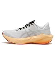 1011C243.102 NOVABLAST 6 WHITE/ORANGE 718332-0001