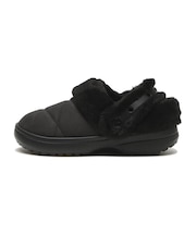 214038-001　UNFRGTBLE QUILTED VEGAN SUEDE　BLACK　715632-0001