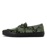 VN000Z3QTD8　SKATE LOAFER　VELVET OIL GRN　717123-0001