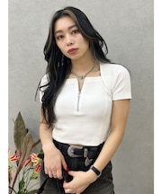 スクエアネックフロントZIPトップス