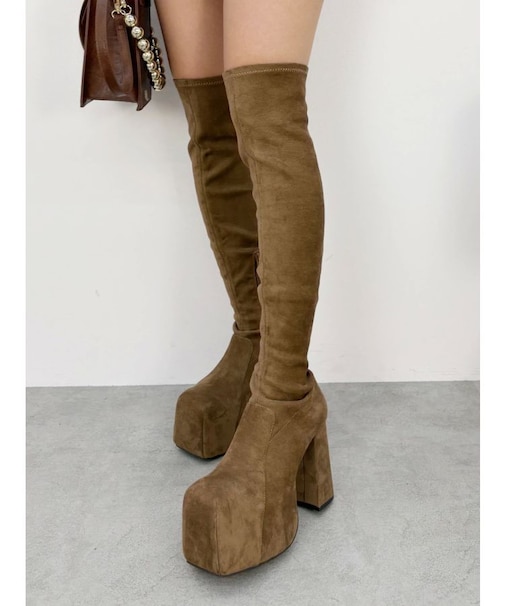 プラットフォームニーハイブーツ