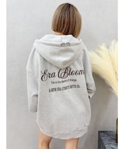 era bloom グラフィックジップパーカー