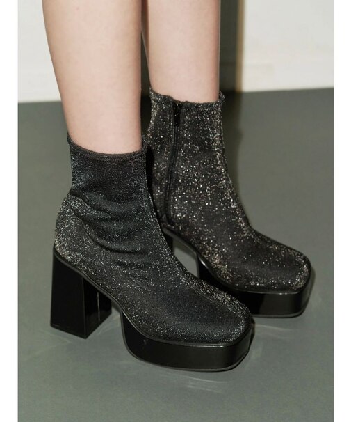 スリムチャンキーブーツ