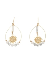 SHELL STONE SUNNY MOTIFピアス