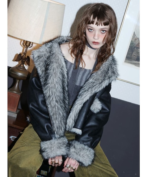 EVRIS リバーシブルフェイクファーブルゾン SNSでバズり中】リバーシブルフェイクファーブルゾン｜エヴリスの通販