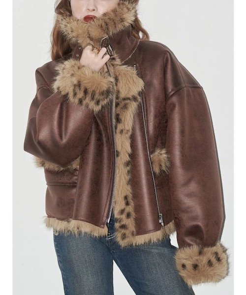 EVRIS リバーシブルフェイクファーブルゾン SNSでバズり中】リバーシブルフェイクファーブルゾン[品番