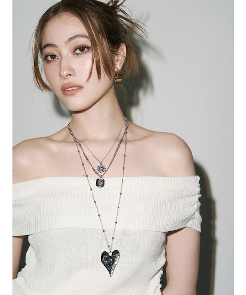 新品Moeryモエリーももえり＊ファイブスワローラブ＊Y字スターロングネックレス 新品Moeryモエリーももえり＊ファイブスワローラブ＊Y字スター