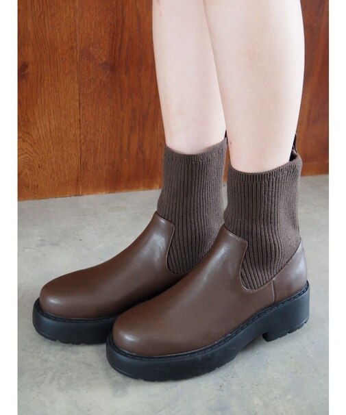 リブソックスミドルブーツ