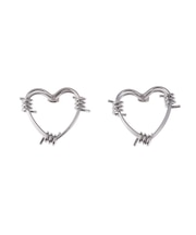 HEART MOTIF HOOP ピアス